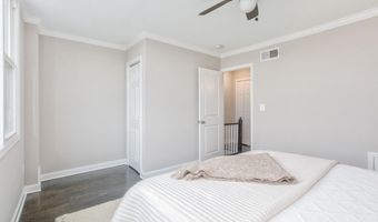 4003 AMES St NE, Washington, DC 20019