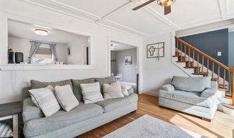 5 Webb Rd, Waterville, ME 04901