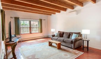 929 AVENIDA ESTRELLITA NE, Albuquerque, NM 87110