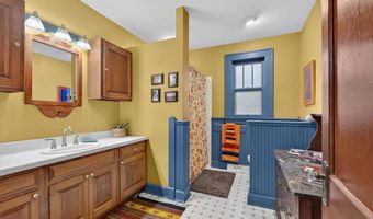 210 Lower St, Augusta, MO 63332