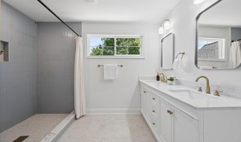 2807 BARBERRY Ln, Bowie, MD 20715