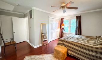 5728 Carriagehouse Ct, Apex, NC 27539