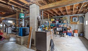 569 Benton Rd, Albion, ME 04910
