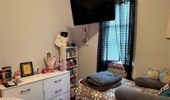 347 N 8th St, Allentown, PA 18102