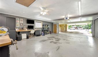 5538 Silverpoint Dr, Cincinnati, OH 45247