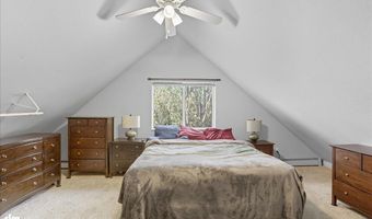 8830 Banjo Cir, Anchorage, AK 99502