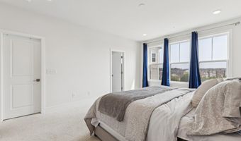 42597 NUBBINS Ter, Ashburn, VA 20147