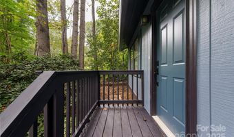 6 Valleywood Ct, Asheville, NC 28803