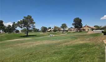 11262 Country Clb, Apple Valley, CA 92308