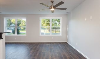 8987 Iroquois St, Angola, NY 14006