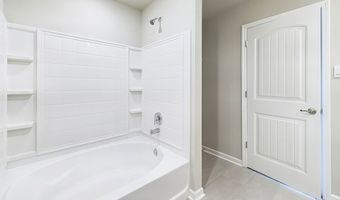 7084 Bexley Ct, Alexandria, LA 71303