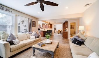 28 Haskell Ave, Airmont, NY 10901