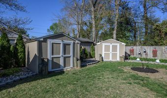 293 Louis Ave, Bayville, NJ 08721