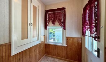 47 Homestead Ave, North Smithfield, RI 02896