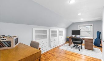 45 Forbes St, East Providence, RI 02915