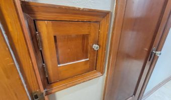 910 16th St, Auburn, NE 68305
