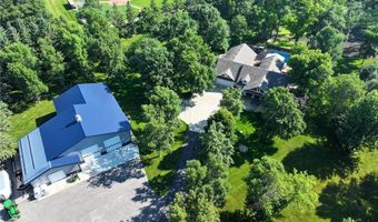 1109 Lakeview Ave, Alexandria, MN 56308