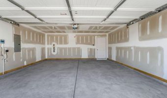 6042 Willutuck Dr, Boiling Springs, SC 29316