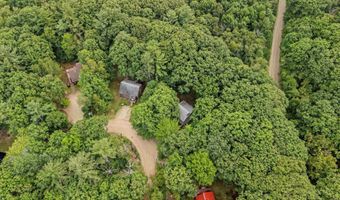8 Panaway Dr, Campton, NH 03223