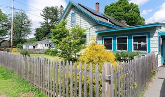 82 Oak Grove Ave, Brattleboro, VT 05301