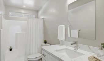 7023 San Bartolo St, Carlsbad, CA 92011