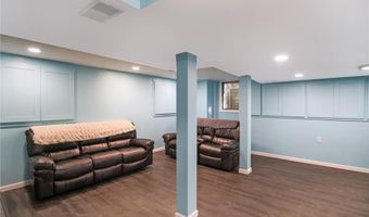 1210 Southview Ln, Albert Lea, MN 56007