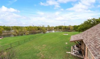 328 Scenic View Dr, Aledo, TX 76008