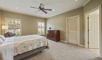 963 Southwick Dr, Alcoa, TN 37701