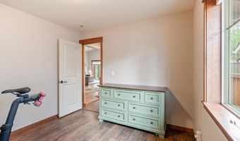 2354 NW Summerhill Dr, Bend, OR 97703
