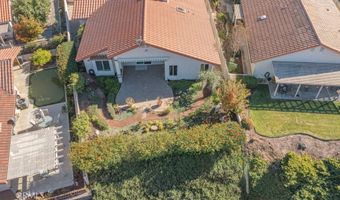 1023 Ridge Heights Dr, Fallbrook, CA 92028