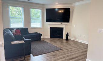 1984 Crumhorn Ave, Boiling Springs, SC 29316