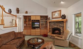 658 Live Oak Dr, Angels Camp, CA 95222