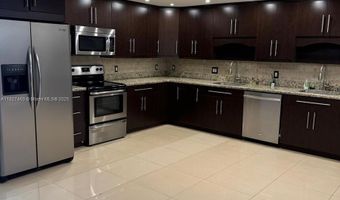 20401 NE 30th Ave 124-8, Aventura, FL 33180