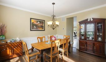5 Denise Dr, Allentown, NJ 08501
