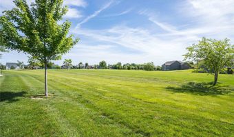 2503 NE Oak Dr 1, Ankeny, IA 50021