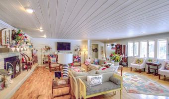 7 Valley Rd, Arkansas City, KS 67005