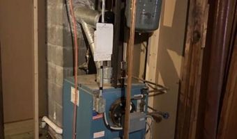 1885 Victory Hwy, Burrillville, RI 02830