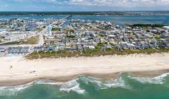 207 E Terminal Blvd, Atlantic Beach, NC 28512
