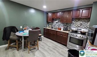 909 N 6th St, Allentown, PA 18102