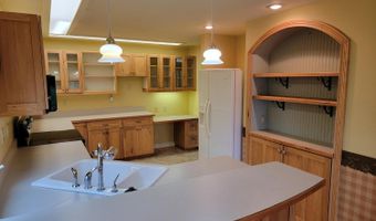 10458 Harmony Hills Dr, Aurora, IN 47001