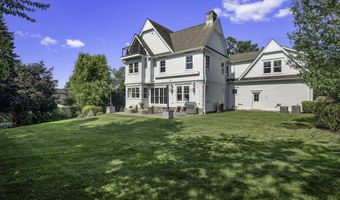 22 Gardiner St, Darien, CT 06820