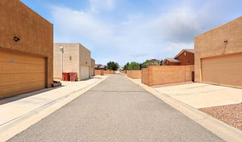808 PALO DURO Dr, Bernalillo, NM 87004