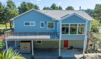 3956 BEACH LOOP Dr SW, Bandon, OR 97411