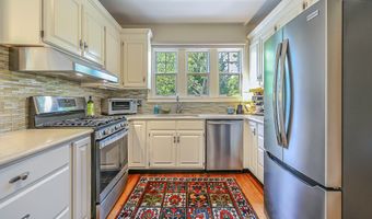 1121 Pauline Blvd, Ann Arbor, MI 48103
