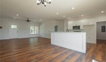 213 Berkley St, Ashland, VA 23005