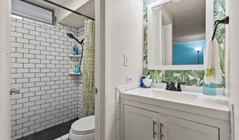 2463 Kuhio Ave 307, Honolulu, HI 96815