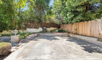 1181 Old Mill Rd, San Marino, CA 91108