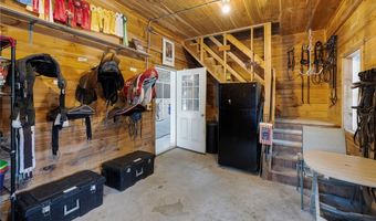 160 Kingston Rd, Exeter, RI 02822