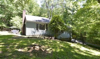 39 Taylor Rd, Bethel, CT 06801