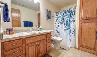 1959 Mesquite Loop, Bismarck, ND 58503